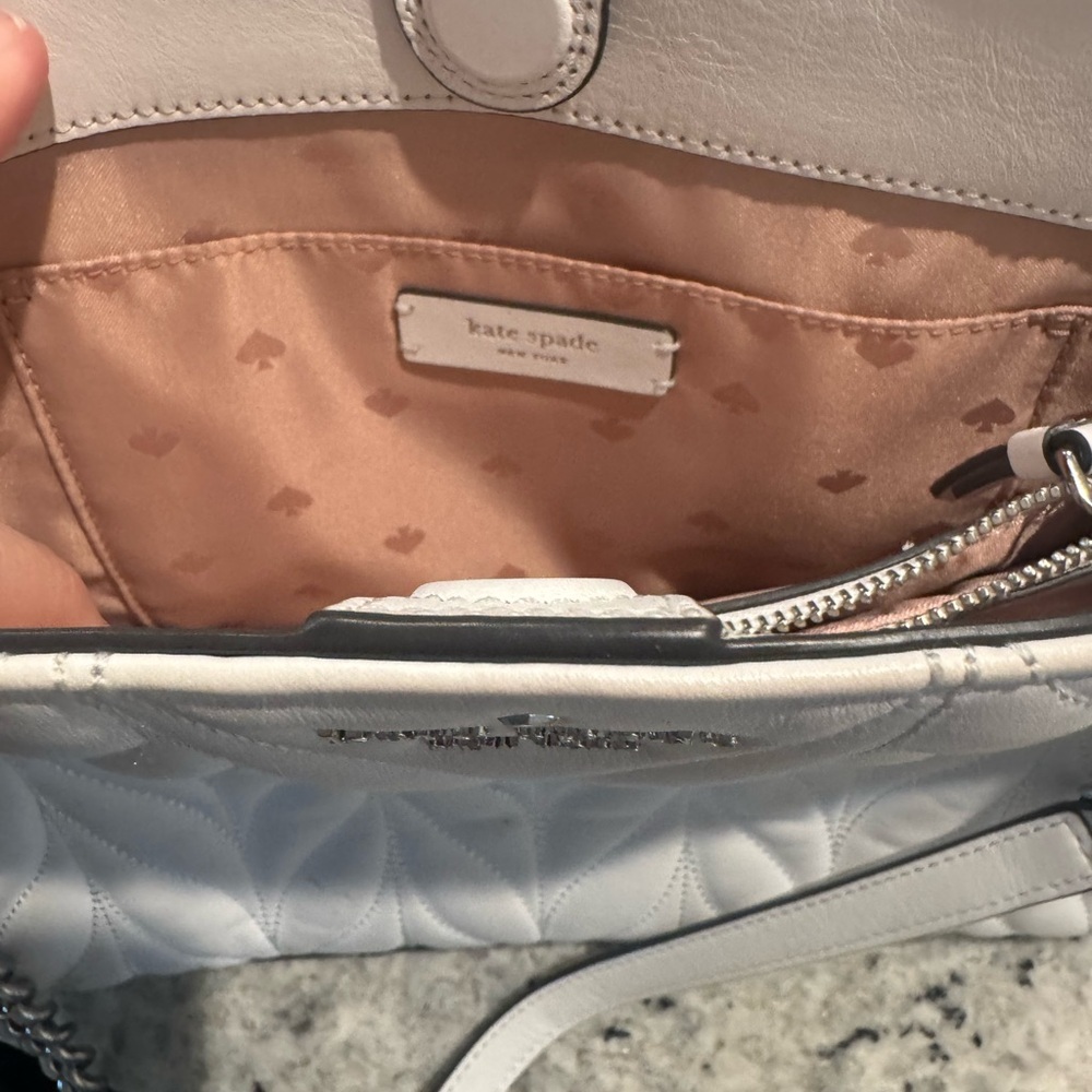 Kate Spade Cream Quilted Chain Shoulder Bag - Picture 2 of 3